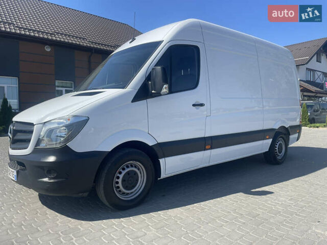 Белый Мерседес Sprinter, объемом двигателя 0 л и пробегом 350 тыс. км за 18000 $, фото 8 на Automoto.ua