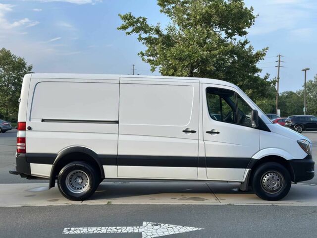 Білий Мерседес Sprinter, об'ємом двигуна 3 л та пробігом 83 тис. км за 19000 $, фото 4 на Automoto.ua