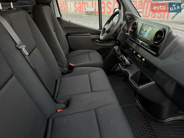 Белый Мерседес Sprinter, объемом двигателя 2.2 л и пробегом 307 тыс. км за 22390 $, фото 32 на Automoto.ua