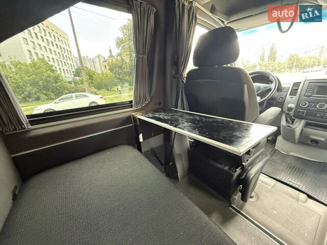Белый Мерседес Sprinter, объемом двигателя 3 л и пробегом 404 тыс. км за 37000 $, фото 12 на Automoto.ua