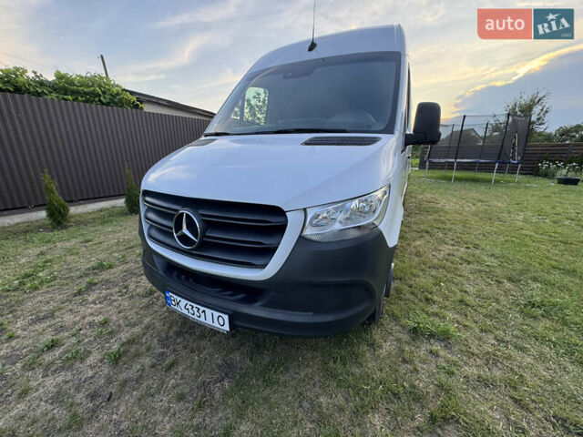 Білий Мерседес Sprinter, об'ємом двигуна 2.2 л та пробігом 259 тис. км за 32800 $, фото 21 на Automoto.ua
