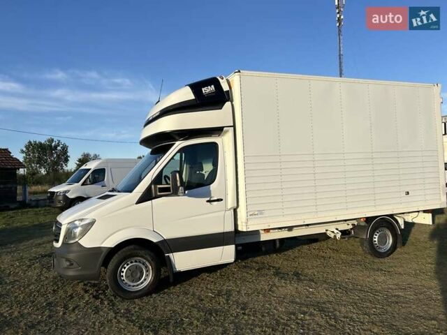 Белый Мерседес Sprinter, объемом двигателя 3.03 л и пробегом 150 тыс. км за 23800 $, фото 9 на Automoto.ua