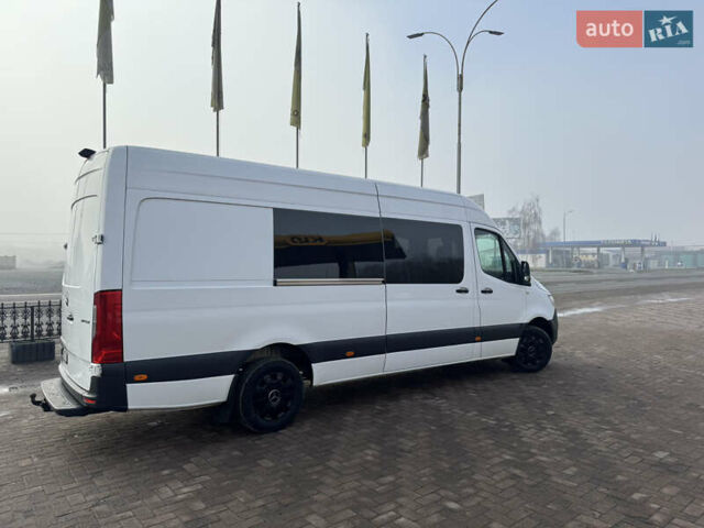 Белый Мерседес Sprinter, объемом двигателя 2.14 л и пробегом 660 тыс. км за 27509 $, фото 7 на Automoto.ua