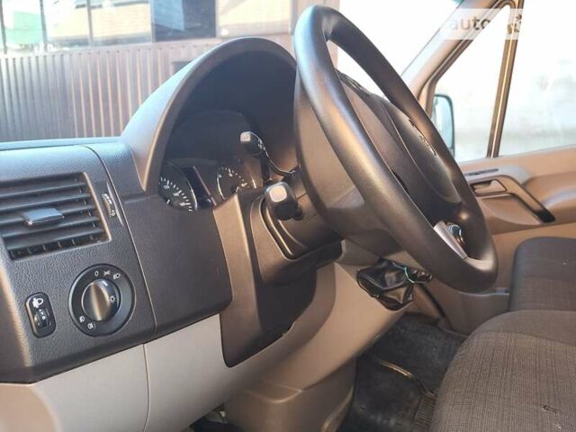 Білий Мерседес Sprinter, об'ємом двигуна 2.2 л та пробігом 293 тис. км за 20000 $, фото 4 на Automoto.ua