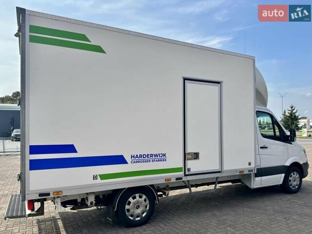 Белый Мерседес Sprinter, объемом двигателя 0 л и пробегом 261 тыс. км за 20950 $, фото 8 на Automoto.ua