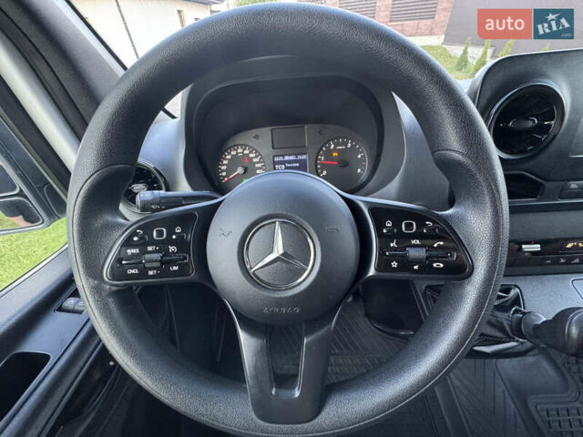 Білий Мерседес Sprinter, об'ємом двигуна 2.2 л та пробігом 259 тис. км за 32800 $, фото 53 на Automoto.ua