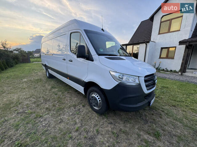 Білий Мерседес Sprinter, об'ємом двигуна 2.2 л та пробігом 259 тис. км за 32800 $, фото 1 на Automoto.ua