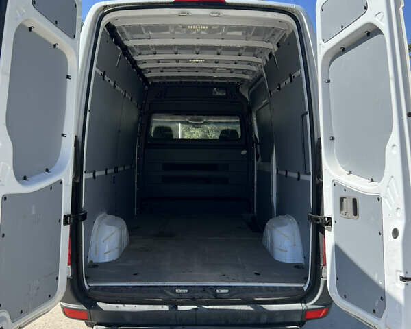 Білий Мерседес Sprinter, об'ємом двигуна 2.99 л та пробігом 160 тис. км за 27000 $, фото 5 на Automoto.ua