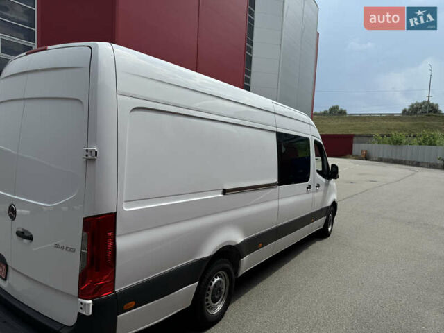 Белый Мерседес Sprinter, объемом двигателя 2.14 л и пробегом 193 тыс. км за 26900 $, фото 13 на Automoto.ua