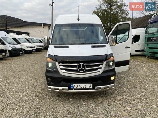 Білий Мерседес Sprinter, об'ємом двигуна 2.14 л та пробігом 368 тис. км за 26750 $, фото 78 на Automoto.ua