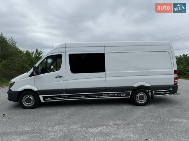 Белый Мерседес Sprinter, объемом двигателя 3 л и пробегом 289 тыс. км за 29800 $, фото 4 на Automoto.ua