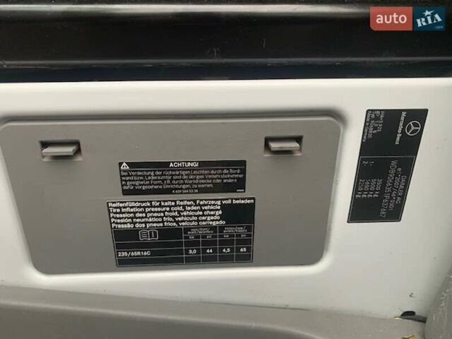 Белый Мерседес Sprinter, объемом двигателя 2.14 л и пробегом 163 тыс. км за 21075 $, фото 14 на Automoto.ua
