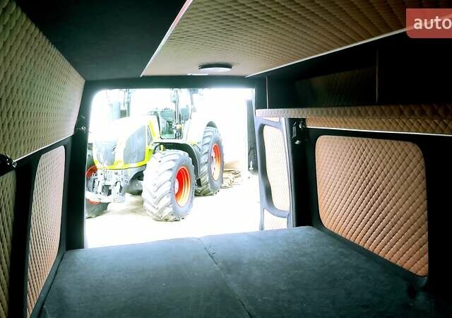 Белый Мерседес Sprinter, объемом двигателя 2.2 л и пробегом 250 тыс. км за 33999 $, фото 19 на Automoto.ua