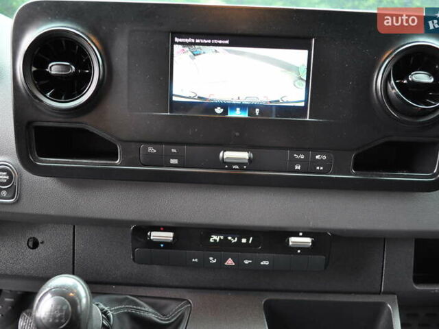 Белый Мерседес Sprinter, объемом двигателя 2.14 л и пробегом 90 тыс. км за 38800 $, фото 62 на Automoto.ua