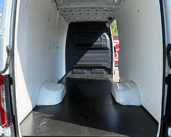 Белый Мерседес Sprinter, объемом двигателя 2.99 л и пробегом 164 тыс. км за 40999 $, фото 12 на Automoto.ua