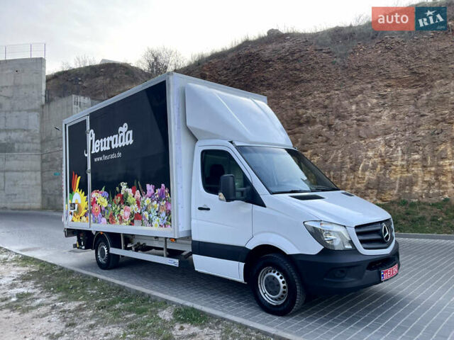 Белый Мерседес Sprinter, объемом двигателя 2.2 л и пробегом 280 тыс. км за 20900 $, фото 6 на Automoto.ua
