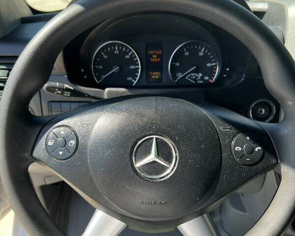Білий Мерседес Sprinter, об'ємом двигуна 2.99 л та пробігом 160 тис. км за 27000 $, фото 15 на Automoto.ua
