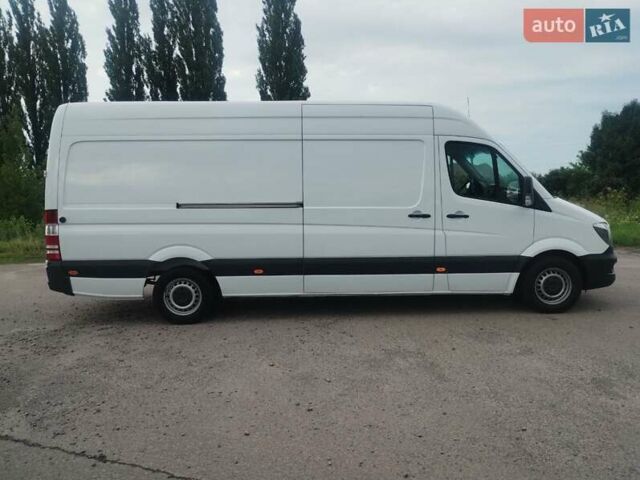 Белый Мерседес Sprinter, объемом двигателя 2.2 л и пробегом 262 тыс. км за 20800 $, фото 10 на Automoto.ua