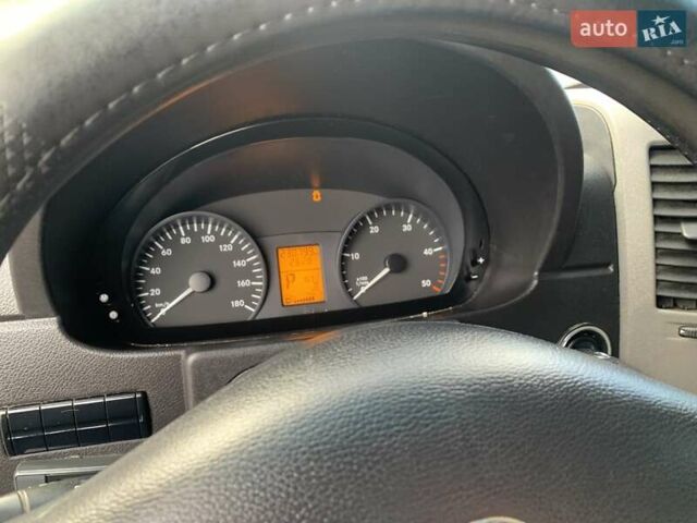 Белый Мерседес Sprinter, объемом двигателя 2.14 л и пробегом 232 тыс. км за 29999 $, фото 8 на Automoto.ua