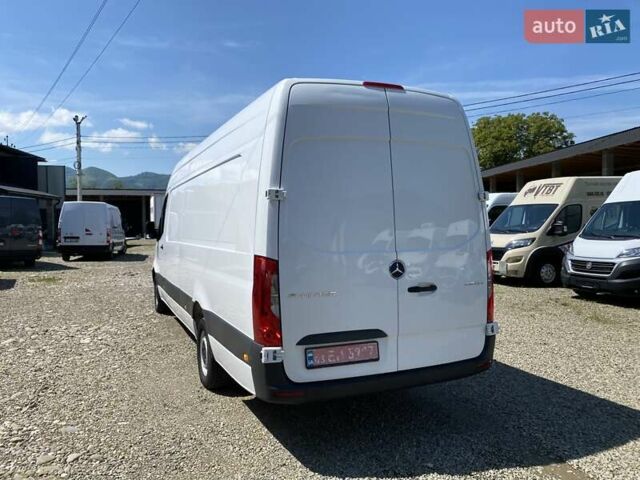 Белый Мерседес Sprinter, объемом двигателя 2.2 л и пробегом 165 тыс. км за 23900 $, фото 8 на Automoto.ua