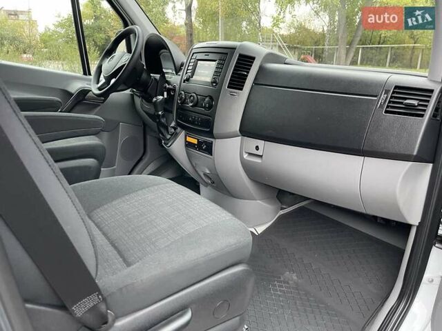 Белый Мерседес Sprinter, объемом двигателя 2.2 л и пробегом 238 тыс. км за 25300 $, фото 27 на Automoto.ua