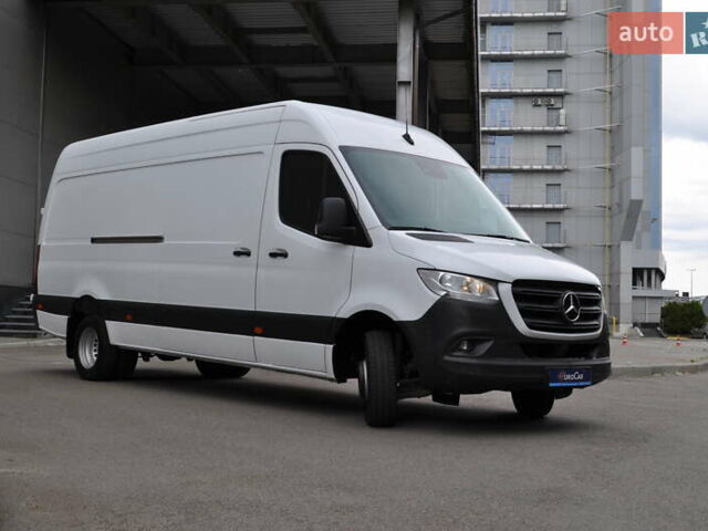 Белый Мерседес Sprinter, объемом двигателя 2.14 л и пробегом 90 тыс. км за 38800 $, фото 5 на Automoto.ua