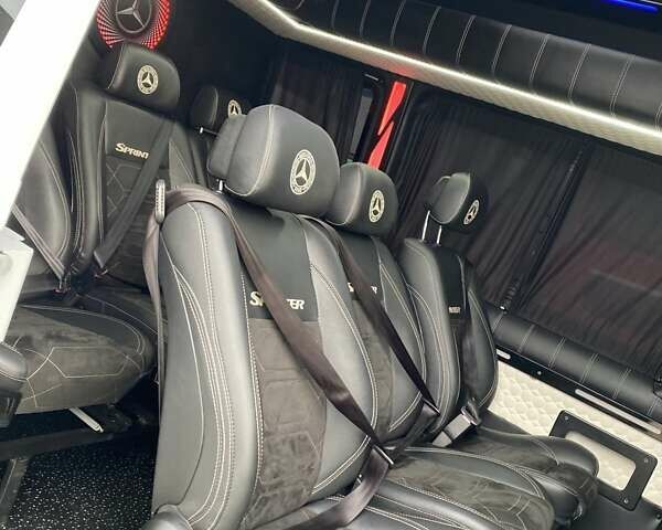 Білий Мерседес Sprinter, об'ємом двигуна 2.14 л та пробігом 368 тис. км за 26750 $, фото 58 на Automoto.ua