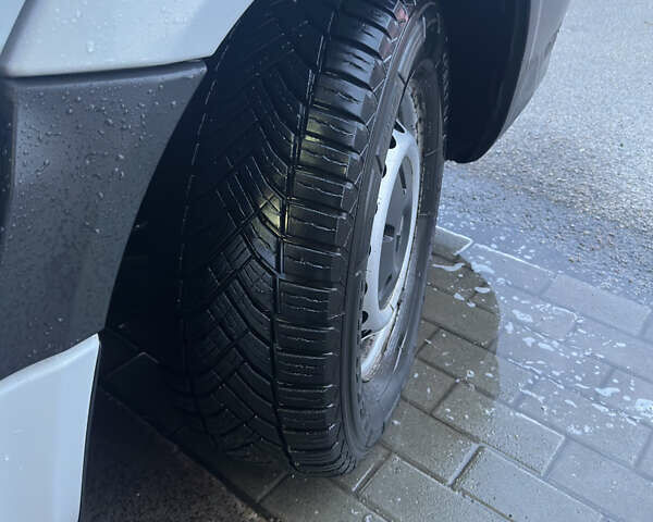Белый Мерседес Sprinter, объемом двигателя 2.2 л и пробегом 4 тыс. км за 23500 $, фото 20 на Automoto.ua