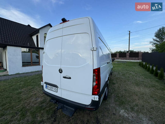 Білий Мерседес Sprinter, об'ємом двигуна 2.2 л та пробігом 259 тис. км за 32800 $, фото 9 на Automoto.ua