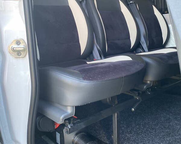 Белый Мерседес Sprinter, объемом двигателя 2.14 л и пробегом 660 тыс. км за 27509 $, фото 20 на Automoto.ua