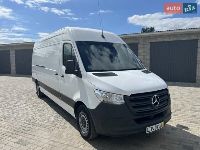 Белый Мерседес Sprinter, объемом двигателя 0 л и пробегом 241 тыс. км за 23200 $, фото 19 на Automoto.ua