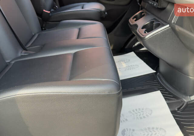Белый Мерседес Sprinter, объемом двигателя 2.14 л и пробегом 280 тыс. км за 30116 $, фото 60 на Automoto.ua