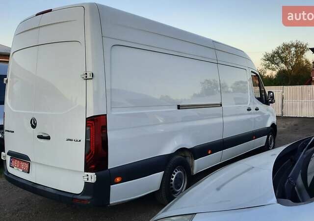Белый Мерседес Sprinter, объемом двигателя 2.14 л и пробегом 330 тыс. км за 25000 $, фото 36 на Automoto.ua