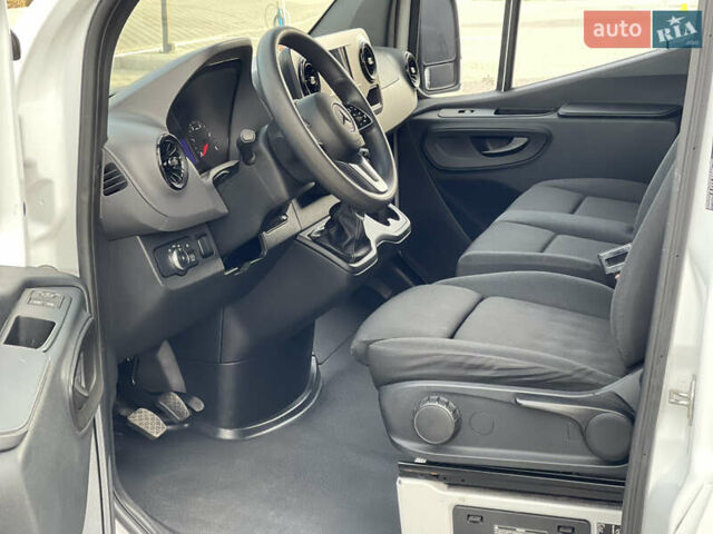 Белый Мерседес Sprinter, объемом двигателя 2.2 л и пробегом 45 тыс. км за 27800 $, фото 14 на Automoto.ua