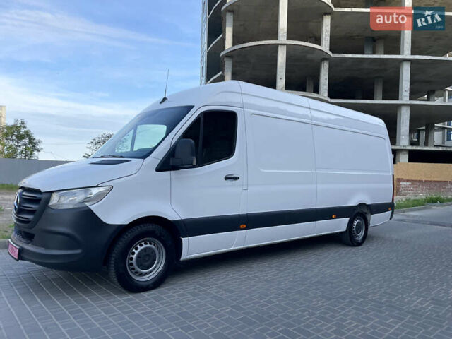 Білий Мерседес Sprinter, об'ємом двигуна 2.2 л та пробігом 280 тис. км за 23800 $, фото 3 на Automoto.ua