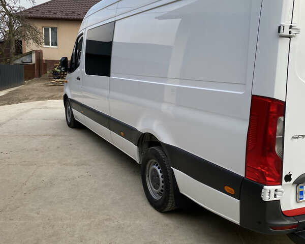 Белый Мерседес Sprinter, объемом двигателя 2.2 л и пробегом 500 тыс. км за 27200 $, фото 10 на Automoto.ua
