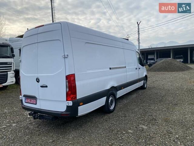 Белый Мерседес Sprinter, объемом двигателя 2.2 л и пробегом 256 тыс. км за 24500 $, фото 16 на Automoto.ua