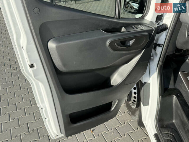 Мерседес Sprinter 2019 у Чернівцях на Automoto.ua Білий Мерседес Sprinter, об'ємом двигуна 3 л та пробігом 109 тис. км за 51500 $, фото 16 на Automoto.ua