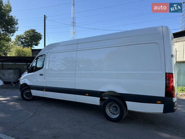 Белый Мерседес Sprinter, объемом двигателя 2.2 л и пробегом 270 тыс. км за 34900 $, фото 7 на Automoto.ua