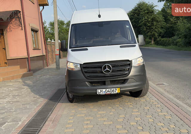 Белый Мерседес Sprinter, объемом двигателя 2.14 л и пробегом 280 тыс. км за 30027 $, фото 4 на Automoto.ua