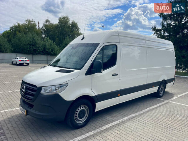 Белый Мерседес Sprinter, объемом двигателя 2.2 л и пробегом 257 тыс. км за 26000 $, фото 14 на Automoto.ua