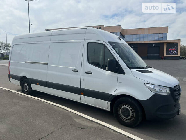 Белый Мерседес Sprinter, объемом двигателя 2.14 л и пробегом 112 тыс. км за 27500 $, фото 11 на Automoto.ua