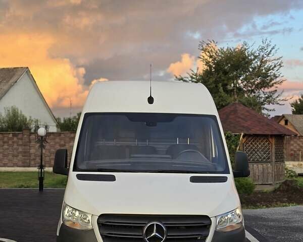 Білий Мерседес Sprinter, об'ємом двигуна 2.14 л та пробігом 131 тис. км за 21422 $, фото 16 на Automoto.ua