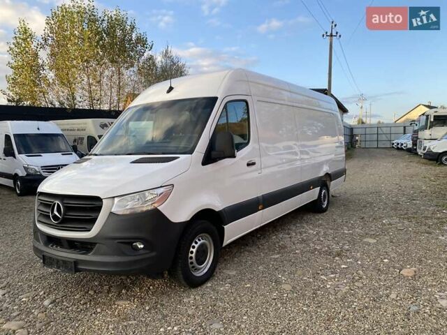 Белый Мерседес Sprinter, объемом двигателя 2.2 л и пробегом 165 тыс. км за 23350 $, фото 7 на Automoto.ua