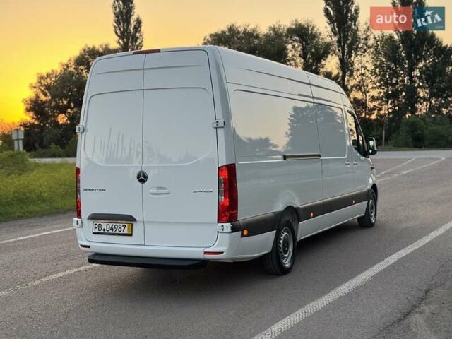 Белый Мерседес Sprinter, объемом двигателя 2.14 л и пробегом 261 тыс. км за 25800 $, фото 11 на Automoto.ua