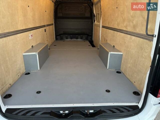 Белый Мерседес Sprinter, объемом двигателя 2.14 л и пробегом 261 тыс. км за 25800 $, фото 54 на Automoto.ua
