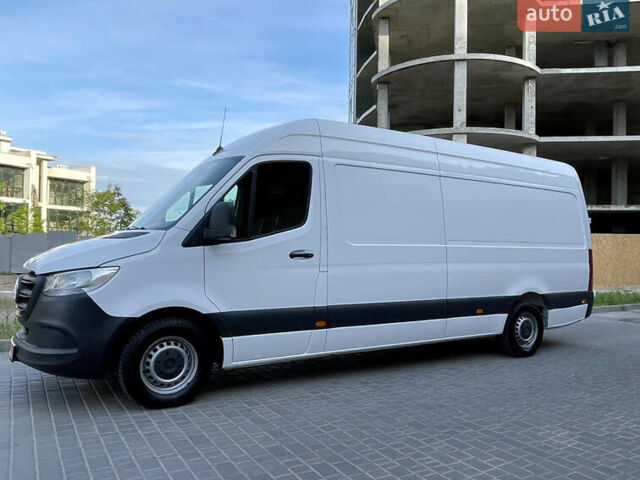 Білий Мерседес Sprinter, об'ємом двигуна 2.2 л та пробігом 280 тис. км за 23800 $, фото 69 на Automoto.ua