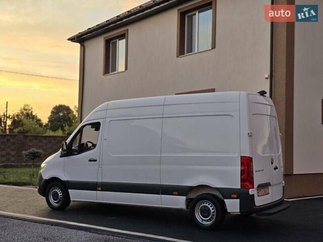 Білий Мерседес Sprinter, об'ємом двигуна 2.14 л та пробігом 131 тис. км за 21422 $, фото 26 на Automoto.ua