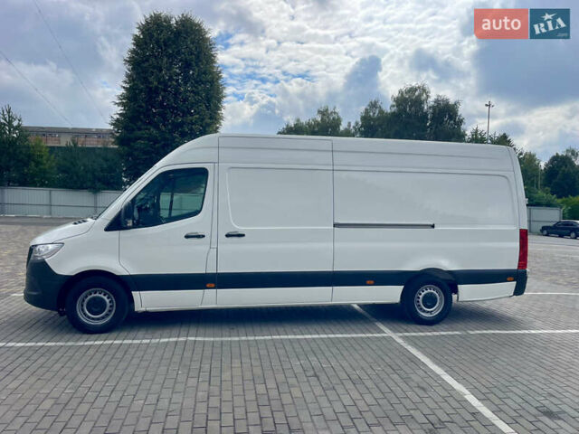 Белый Мерседес Sprinter, объемом двигателя 2.2 л и пробегом 155 тыс. км за 26500 $, фото 6 на Automoto.ua