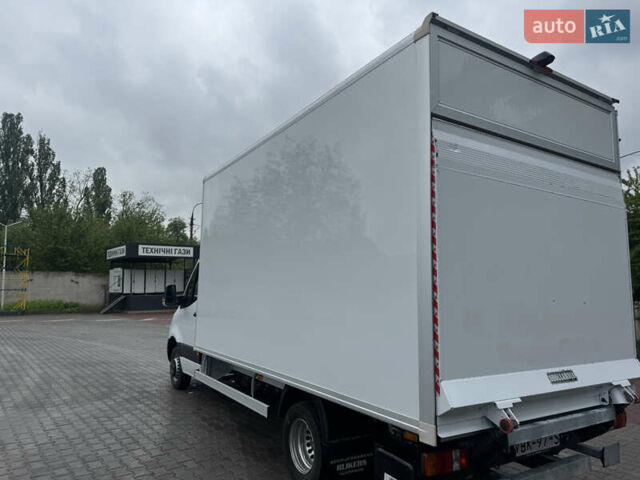 Белый Мерседес Sprinter, объемом двигателя 2.2 л и пробегом 301 тыс. км за 32000 $, фото 7 на Automoto.ua